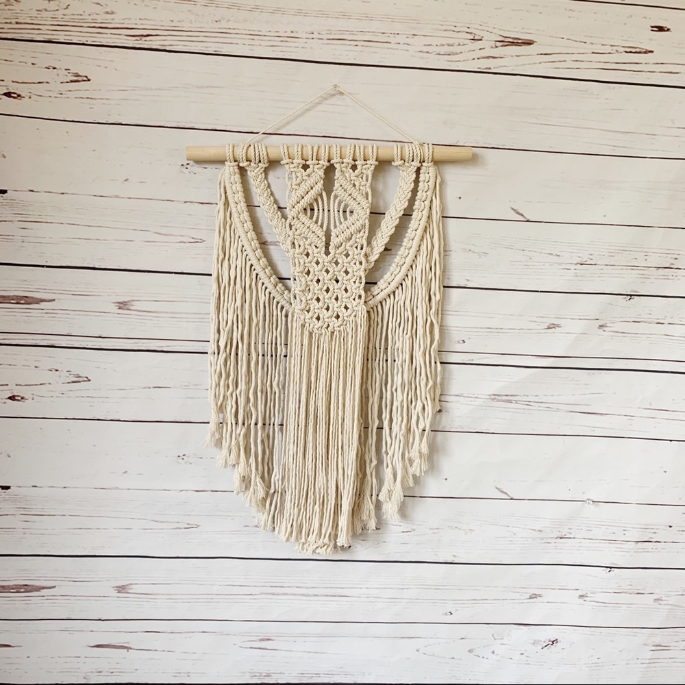 Macramé Fringe Wall Designs- Ivory